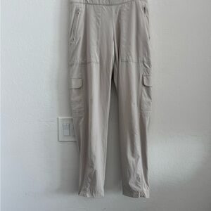 Athleta Chelsea Cargo Pants Lined Size 4 Khaki/ Beige Zip Pockets Travel Hiking